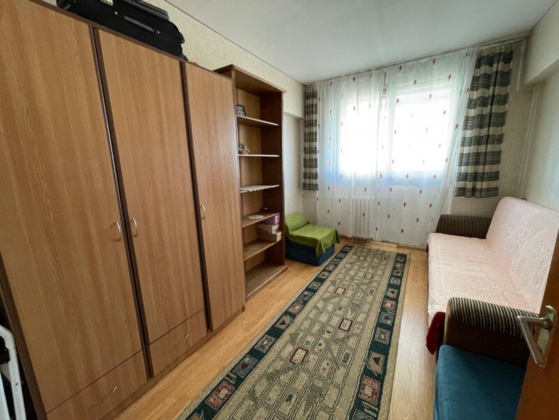 Brancoveanu, apartament 3 camere decomandat, 72 mp